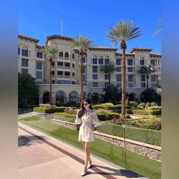 ❤️🥰Like this post for Posh Show Notifications - Picture 7 of 11